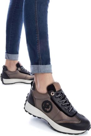 Xti Womens Casual Sneakers In Taupe
