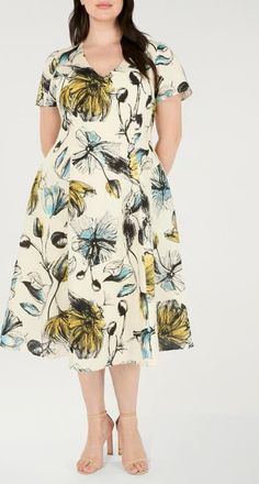 Estelle Vanessa Floral Empire Waist Dress in Oyster Cove at Nordstrom, Size 24W