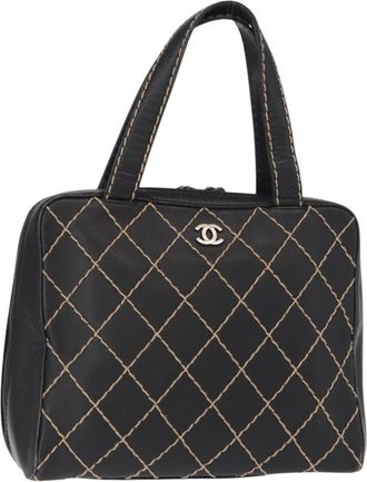 Chanel Surpique Zip Around Satchel Quilted Leather Black Leather Handbag (Pre-Owned)