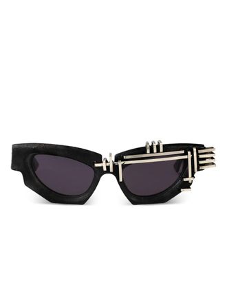 Kuboraum metallic-appliqu&eacute; sunglasses - Black