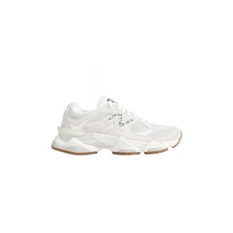 New Balance 9060 Sneakers