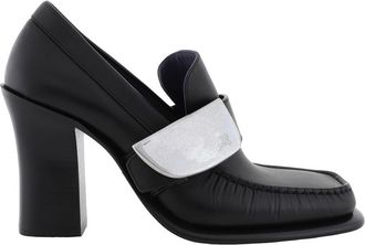 Burberry London Shield Plaque Heel Pumps, Brand Size 40 (US Size 10)