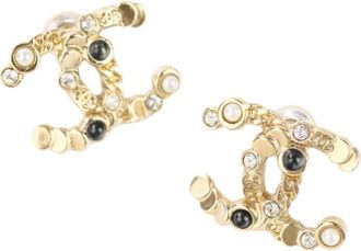 Chanel Stud Earrings (Pre-Owned)