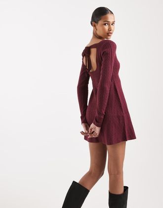 Hollister Vestito corto stile maglione babydoll allacciato sul retro color bordeaux-Rosso