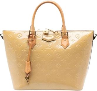Louis Vuitton Pre-owned Handbags, female, Beige, Size: ONE SIZE Pre-owned Montebello MM