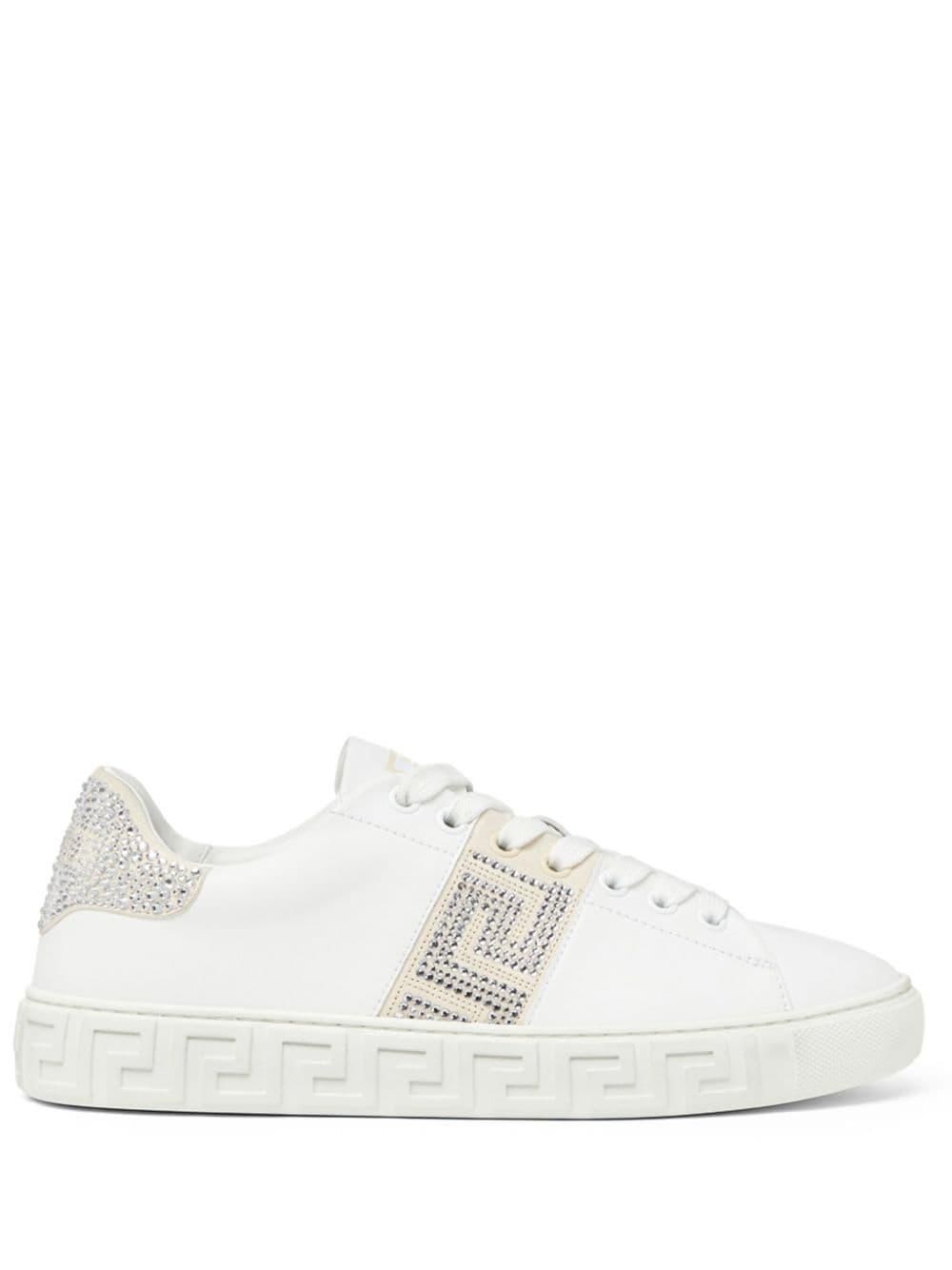 Versace: White Shoes / Footwear now up to −75% | Stylight