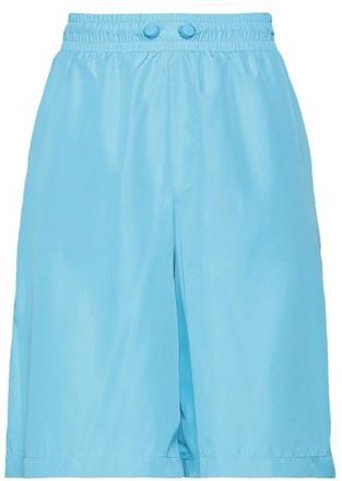 Chiara Ferragni BOTTOMWEAR - Shorts & Bermuda Shorts sur YOOX.COM