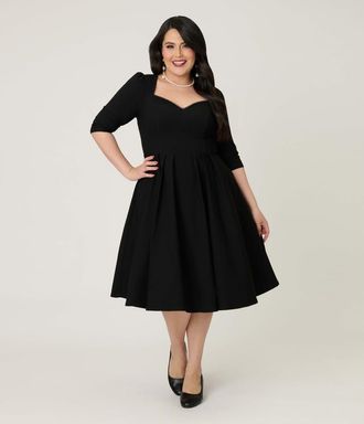 Unique Vintage Plus Size Sweetheart Swing Dress in Black Pleated at Nordstrom, Size 4X