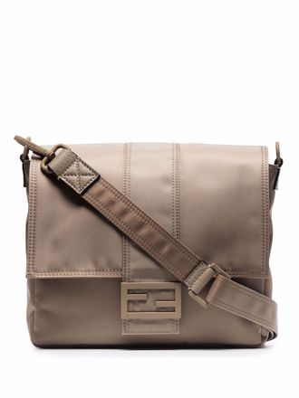 Fendi Crossbody Bags / Crossbody Purses − Sale: up to −46 Fendi Crossbody Bags / Crossbody Purses − Sale: up to −46