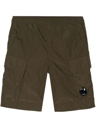 C.P. Company Chrome-R lens-detail cargo shorts - Green