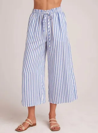 Bella Dahl Striped Capri Pant In Blue / White