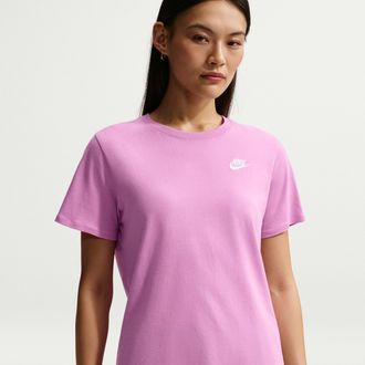 Nike Womens Nike Sportswear Club Essentials T-Shirt in Purple | DX7902-503