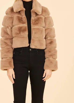 Dolce Cabo Paneled Faux Fur Vegan Leather Cropped Jacket In Beige