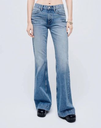 Re/Done 70S Low Rise Bell Bottom Jean In Lake Blue