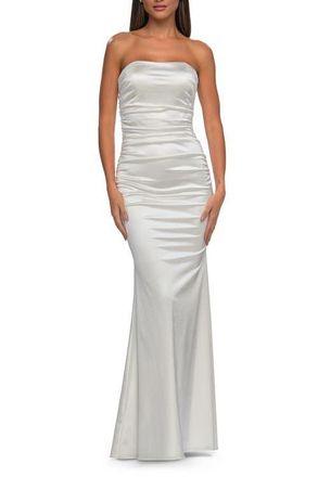 La Femme Chic Strapless Liquid Jersey Gown with Ruching in White at Nordstrom, Size 4
