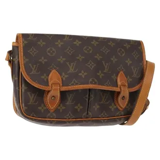 Louis Vuitton Sac Gibeciere Messenger Monogram Canvas Brown Canvas Bag (Pre-Owned)
