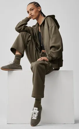 Alo Sunset Sneaker in Olive Tree Green, Size: 9.5W