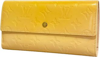 Louis Vuitton Pink Long Wallet (Tri-Fold) (Pre-Owned)