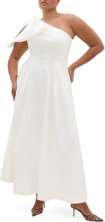 City Chic Captivated One Shoulder Maxi Dress in Ivory at Nordstrom, Size 12W
