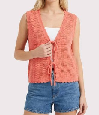 Staccato Lyla Tie Front Knit Vest In Coral