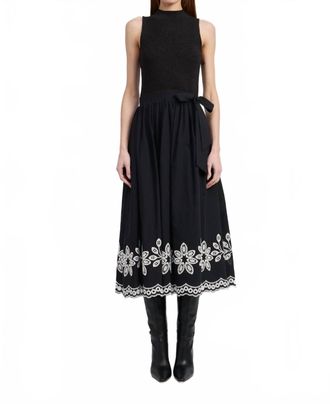 En Saison Isidora Sleeveless Embroidered Midi Dress In Black