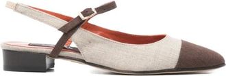 Carel Pumps met blokhak en contrasterende neus - Dames - Pumps - Beige - 38 EU - Schoenen