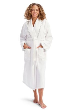 Christy Scallop Edge Super Soft Luxury Robe in Silver at Nordstrom, Size X-Large