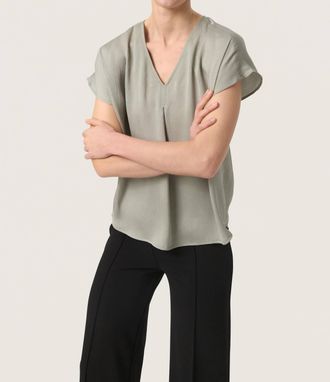 Soaked In Luxury Loana Short Sleeve V-Neck Blouse In Grey