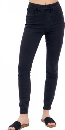 Judy Blue Pull-On Skinny Jeans In Black