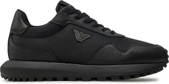 Emporio Armani Zwarte Sneakers Stijlvolle Metalen Adelaar Detail - Heren - Sneakers - Zwart - 42 1/2 EU - Leer - Schoenen