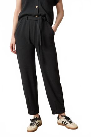 Lilla P Belted Pant In Black