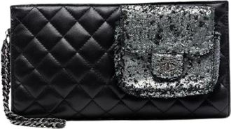 Chanel Pre-owned Clutches, female, Black, Size: ONE SIZE Pre-owned Metallic Shoulder Bag