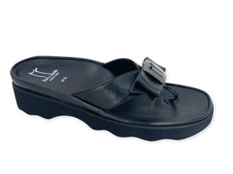 Thierry Rabotin Womens Kristen Sandal In Black