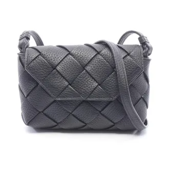 Bottega Veneta Black Leather Handbag Shoulder Bag (Pre-Owned)