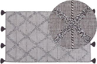 Beliani Beliani - Alfombra Marr&oacute;n 80 X 150 Cm Con Patr&oacute;n Geom&eacute;trico Con Borlas Estilo Oriental Tuzla