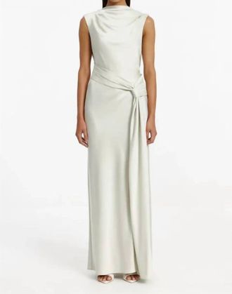Significant Other Luka Contemporary Sleeveless Gown In Oyster