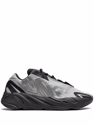 Yeezy by Kanye West YEEZY 700 MNVN Metallic sneakers - unisex - Other fibres - 10.5 - Grey