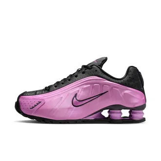 Nike Womens Shox R4 Shoes in Black | AR3565-014