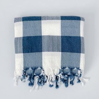 Home & Loft Ivory Navy Gingham Towel at Nordstrom