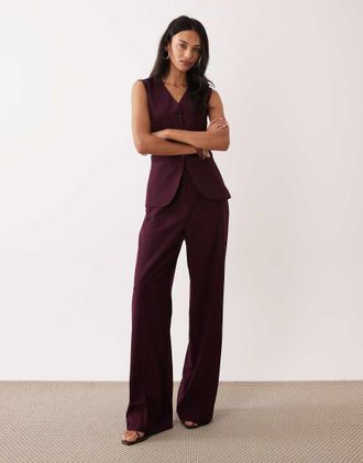 Mango Tuta jumpsuit sartoriale senza maniche color fico-Rosso