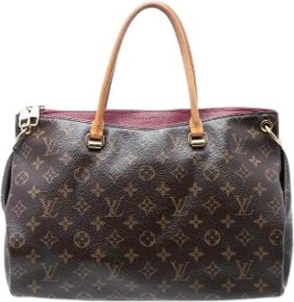 Louis Vuitton Pre-owned Handbags, female, Brown, Size: ONE SIZE Pre-owned The Pallas