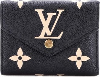 Louis Vuitton Portafoglio Victorine piccolo in pelle Empreinte bicolore con monogramma Giant - Nero
