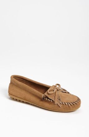 Minnetonka Kilty Suede Driving Shoe in Taupe Suede at Nordstrom, Size 5.5