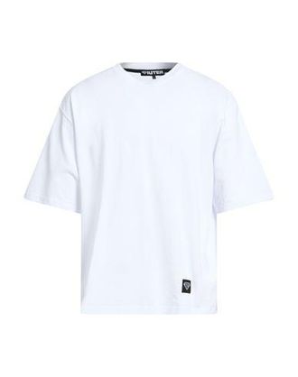 Iuter T-shirts