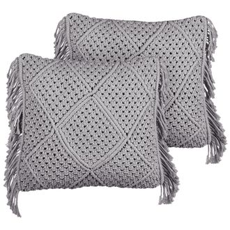 Beliani Beliani - Conjunto De 2 Cojines De Algod&oacute;n Con Relleno Macram&eacute; Patr&oacute;n Boho Retro Flecos 45 X 45 Cm Gris Besham