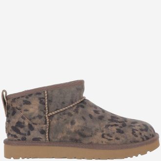 UGG Classic Ultra Mini-enkellaarzen