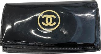 Chanel Black Patent Leather Long Wallet (Bi-Fold) (Pre-Owned)