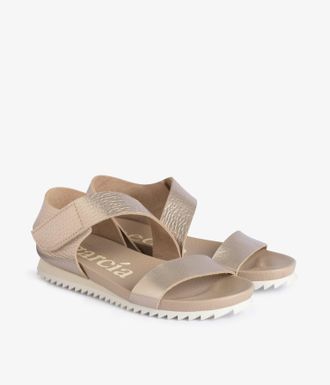 Pedro Garcia Flat sandal in beige metallic leather | Jedda | Essentials collection