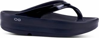 Oofos Womens Oomega Sandal In Black