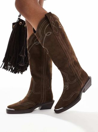 Asos Celeste - Stivali bassi al ginocchio stile western in camoscio sintetico color cioccolato-Marrone